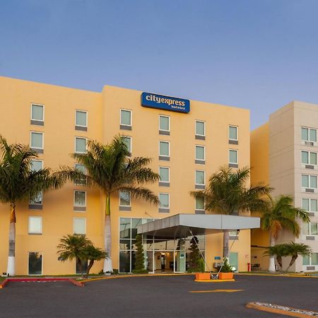 City Express By Marriott Celaya Parque Zewnętrze zdjęcie