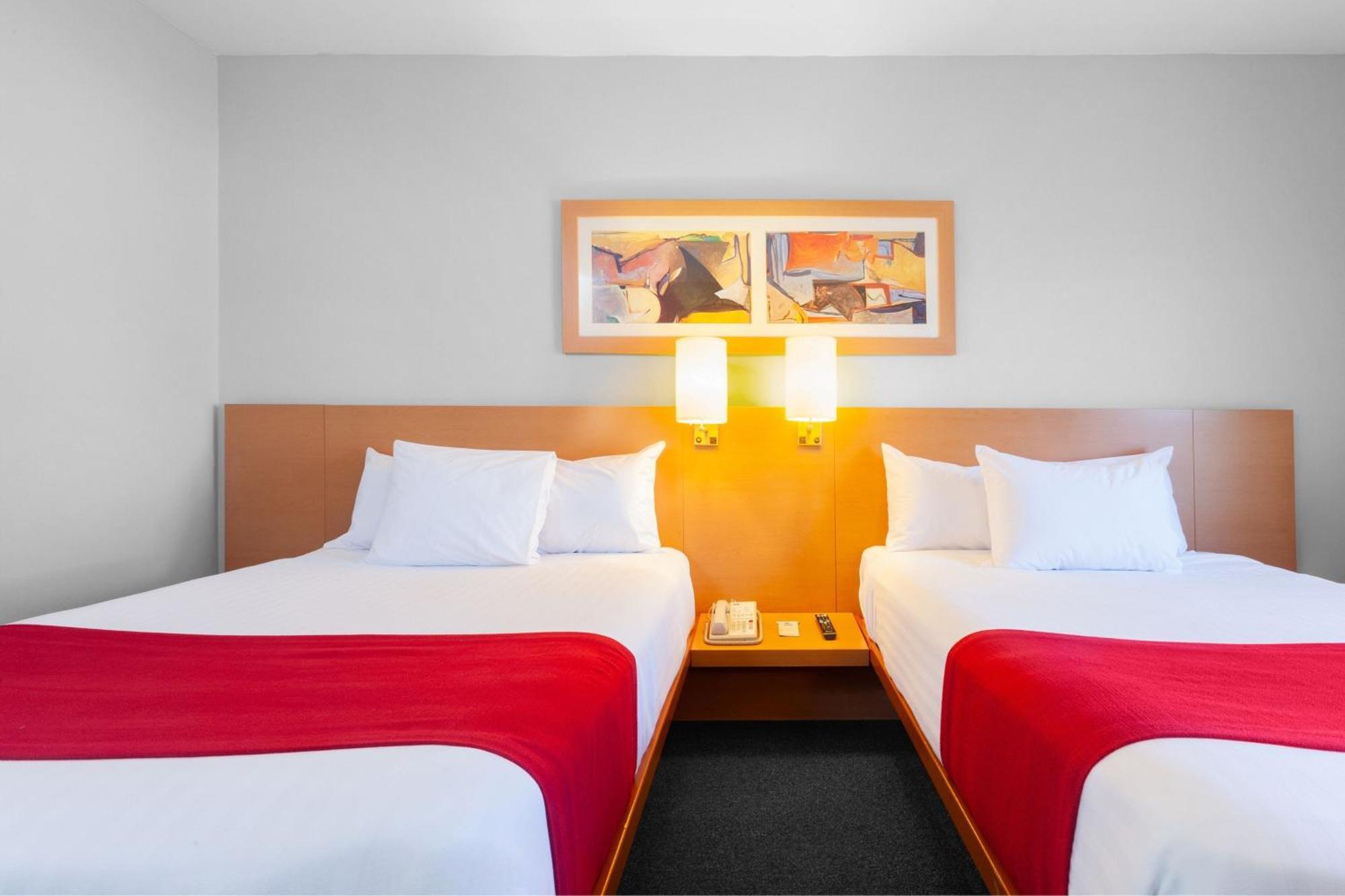 City Express By Marriott Celaya Parque Zewnętrze zdjęcie